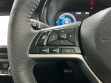 【ステアリングスイッチ】運転中に前方から目線をそらすことなくオーディオ等の操作が可能な便利機能!安心&快適なドライブを演出してくれます。