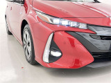 フォグランプ装着車です。暗い夜道の車両前方を明るく照らします