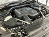 【ご納車前点検】BMW認定中古車は100項目の箇所を徹底的にチェック致します。機械的な箇所や電気系、コンピューターなどをご納車前に点検し、交換基準に達した部品は全て新品に修理返品した後にご納車致します。