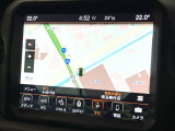 ●純正ナビ:一体感のあるナビは、高級感ある車内を演出してくれます。オーディオ機能も充実しておりますので、運転もより楽しめます♪
