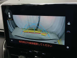 駐車が苦手な方でも安心のバックガイドモニター搭載。 後方の映像をクリアに表示し、ガイドラインで車庫入れや縦列駐車をしっかりサポート。毎日の運転がぐっとラクになります。
