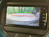 【バックカメラ】駐車時に後方がリアルタイム映像で確認できます。大型商業施設や立体駐車場での駐車時や、夜間のバック時に大活躍!運転スキルに関わらず、今や必須となった装備のひとつです!