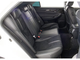 特別仕様車ならではの専用ハーフレザーシート付!!当社では、本革シートのカラー変更や張替えも出来ます!ワイン・茶・赤・青・黄色・コンビ色など何でもOKです!