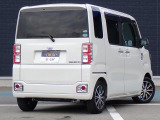 オリックス認定中古車は厳選した上質な車輌のみをお届け致します。全車にプロの職人による徹底した内外装の清掃、磨き上げ処理を施しております。
