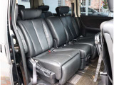 ご来店いただければ軽自動車からスポーツカー、1ボックスやセダンや輸入車などパソコンひとつで800台すべての在庫をご覧いただくことができます!