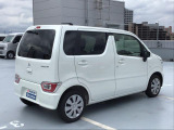 ご遠方のお客様には専門業者を介した陸送納車サービスがございます【※有料】。 お住まい・お届けご希望ご希望の地域をご連絡頂ければ輸送費用のお見積りと輸送期間の目安をご案内させていただきます。