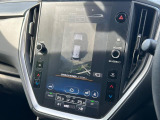 【マルチテレインモニター】車のフロントやサイドのカメラ画像を同時にモニター表示することで、悪路や狭い道を走行時でも周囲の状況確認ができ安心!本格SUVにうれしい装備です♪
