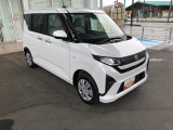 どのお車にも車検の残り期間により、安心の12ヶ月点検又は車検整備付きです。納車後の点検、車検などアフターサービスもお任せください。