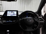 運転席に座ると☆こんな感じです♪