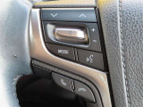 ブルートゥースに接続すれば、スマホに入れている音楽が聞けたり運転中に電話がかかってきてしまった場合もハンドルから電話を取ることができます!