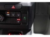 ECONボタンで低燃費モードに☆☆☆ECONスイッチを上手に使ってエコドライブ♪♪環境にもお財布にも優しい装備です☆☆☆