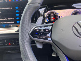 【アダプティブクルーズコントロール】レーダーセンサーを組み合わせたクルーズコントロールにより先行車を測定し設定された速度を上限に自動で加減速を行います!車間距離も維持されます.