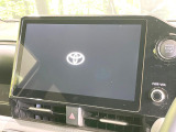 【10.5インチナビ】高級感とインパクトのある大画面ナビを装備。各種オーディオ操作はもちろん、スマホ連携もできる利便性の高いナビです♪