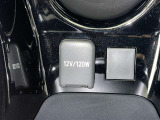 シガーソケット用の充電器が使用可能です!