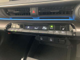 オートエアコンは温度を設定するだけで、自動で風量などを設定してくれます。運転しながら操作も必要ないので、安全性も向上します。