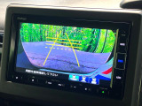 【バックカメラ】駐車時に後方がリアルタイム映像で確認できます。大型商業施設や立体駐車場での駐車時や、夜間のバック時に大活躍!運転スキルに関わらず、今や必須となった装備のひとつです!