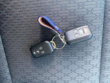展示車両は厳正な車両チェックを実施しております。中古車を安心してお乗りいただくために・・・当社中古車は全車60日もしくは3000kmの安心保証付きです!