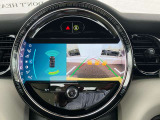 あらかじめ車両本体価格の一部を、据置価格として最終回のお支払い分に設定。月々のお支払いをお手ごろに設定いただけるバリューローンプログラムがご利用いただけます。支払回数は24・36・48・60回から選べます。