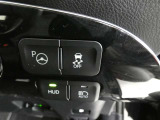 駐車時のドライバーへの負担を軽減する様サポートしてくれるパーキングアシスト機能を搭載しています。