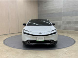 お車購入のポイントとなるフロントマスクです。上質で迫力あるデザインですね☆☆