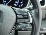 ◆アダプティブクルーズコントロール◆予め設定した車速内でクルマが自動的に加減速。前走車との適切な車間距離を維持しながら追従走行します。【LKAS】車線維持支援システムでステアリング操作を支援。