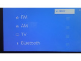 フルセグTV・Bluetooth対応
