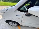 ミリ単位の正確な修理ができる設備を保有しており、ハイブリッド車の先進安全装備が搭載された最新の車両にも対応しております。