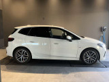 【BMWの伝統-2】時代を超える美しさ。磨き抜かれたエアロダイナミクスが瞳を奪う。一目で伝わるスポーティーなプロポーションは、BMWの走行性能を生み出すのに欠かせない要因の一つです