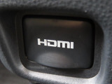 こちらのクルマはHDMI接続コネクタも装備されています♪スマホに接続すればお好きな音楽や映像も流せます!今の時代、さまざまな方法で音楽や動画を楽しめますね!