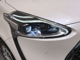 ★LEDヘッドライト★LEDは明るく遠くまで照らす光量で夜間走行の視認性を高めます。長寿命で省電力!見た目もスタイリッシュです。