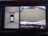 上からの視点で狭い駐車場への駐車などに役立つアラウンドビューモニターです♪