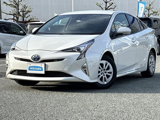 プリウス 1.8 S セーフティ プラス 