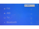 フルセグTV・Bluetooth対応
