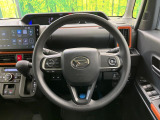 【スマートアシスト】走行中に前方の車両等を認識し、衝突しそうな時は警報とブレーキで衝突回避と被害軽減をアシスト。より安全にドライブをお楽しみいただけます。