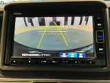 バックカメラ付きで後方の確認も安心です!スムーズな駐車・車庫入れをサポートいたします!