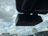 【ドライブレコーダー】時間に合わせた情報をしっかりと録画録音いたします。運転に際してのトラブルや事故などの映像もしっかりと録音録画いたします。