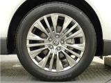タイヤサイズ 225/55R19