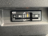 【ETC】高速道路の料金所をストレスなく通過!話題のスポットやサービスエリアに多い「スマートIC」利用時は必須のアイテムです。当店でセットアップを実施、ご納車当日からすぐにご利用いただけます!