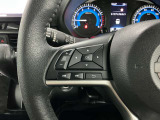 【ステアリングスイッチ】運転中に前方から目線をそらすことなくオーディオ等の操作が可能な便利機能!安心&快適なドライブを演出してくれます。
