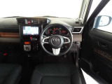 視界良好、操作しやすい運転席です。