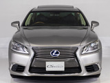 LS 600h バージョンL 4WD 黒革 リアエンター&マークレビンソン