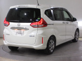 ボディクリーニング後、愛車をピカピカの状態へ保護するコーティング「ブライトパック」がおススメです!水垢がつきにくく、手入れがしやすくなりますよ!いつも愛車をきれいにしておきたい方におススメです。