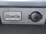シガーソケット用の充電器が使用可能です!