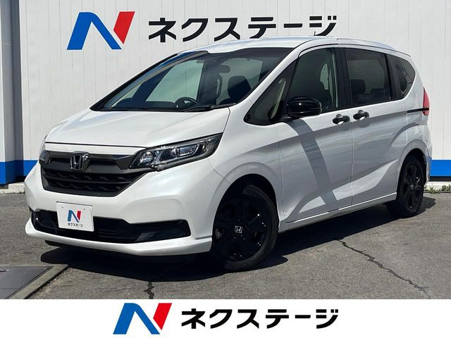 フリード 1.5 ハイブリッド G ブラックスタイル 