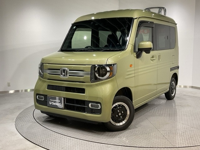 N-VAN +スタイル ファン 4WD