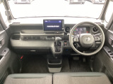 手がすぐに届いて操作しやすいインパネオートマ☆シートの高さやハンドルの位置なども運転しやすいように配慮されています!