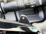 【パドルシフト(AT車)】MT車と同じように好きなギアで走ることができます!ステアリングから手を離さずに指先だけでシフト操作ができ、よりスポーティな走りをお楽しみいただけます。