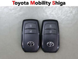 スマートキー2本付き!キーをポケットやカバンに入れておくだけでドアの施錠・開錠やエンジンスタートの操作が簡単です!
