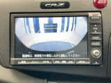 バックカメラ付きで後方の確認も安心です!スムーズな駐車・車庫入れをサポートいたします!