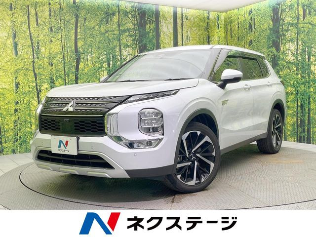 アウトランダーPHEV 2.4 G 4WD